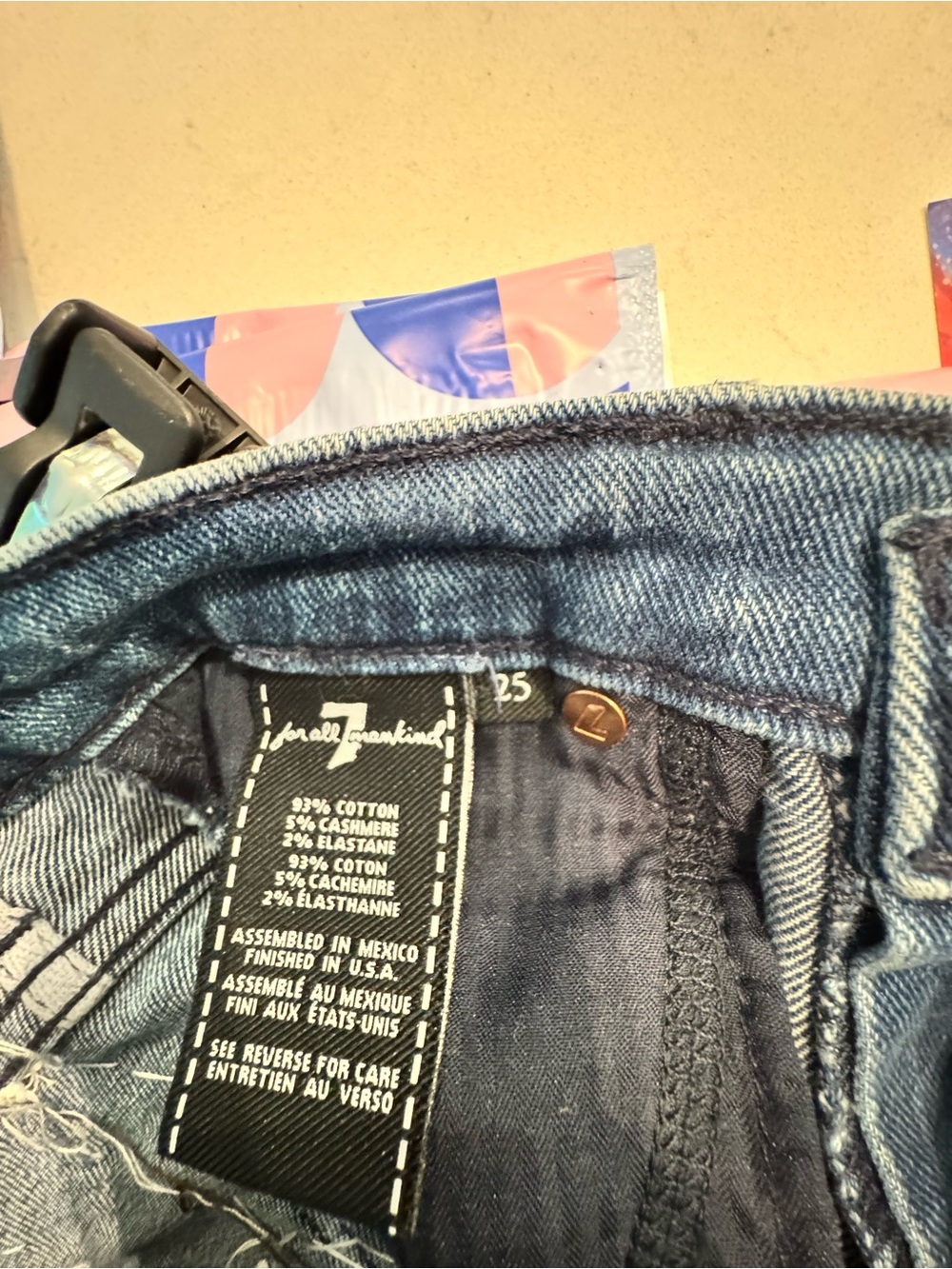 7 For All Mankind Blue High-Waist Flared Women’s Jeans with Custom Patch Detail - Picture 2 of 9